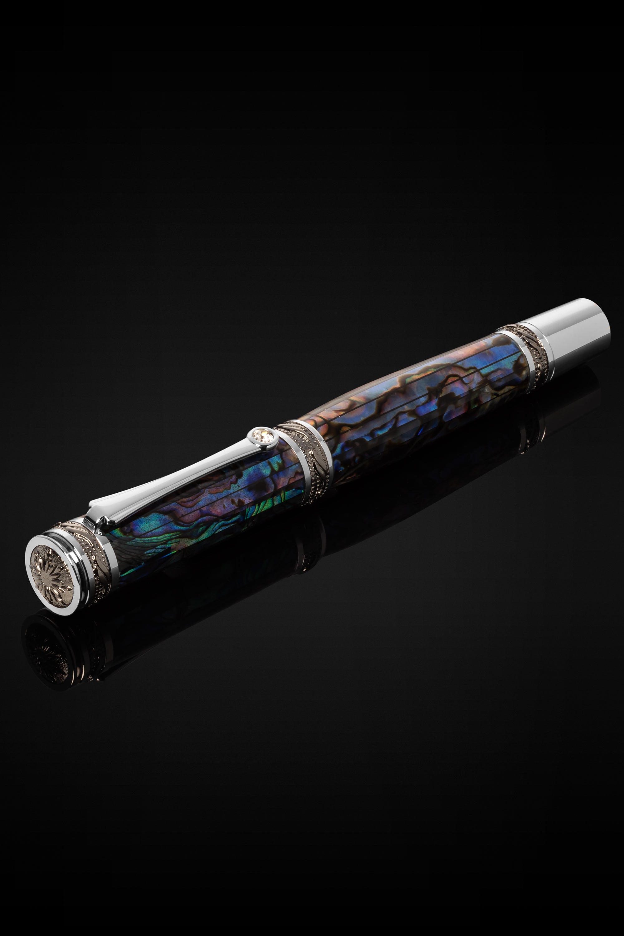 Tycoon Lustrous Blue Abalone Shell Fountain Pen